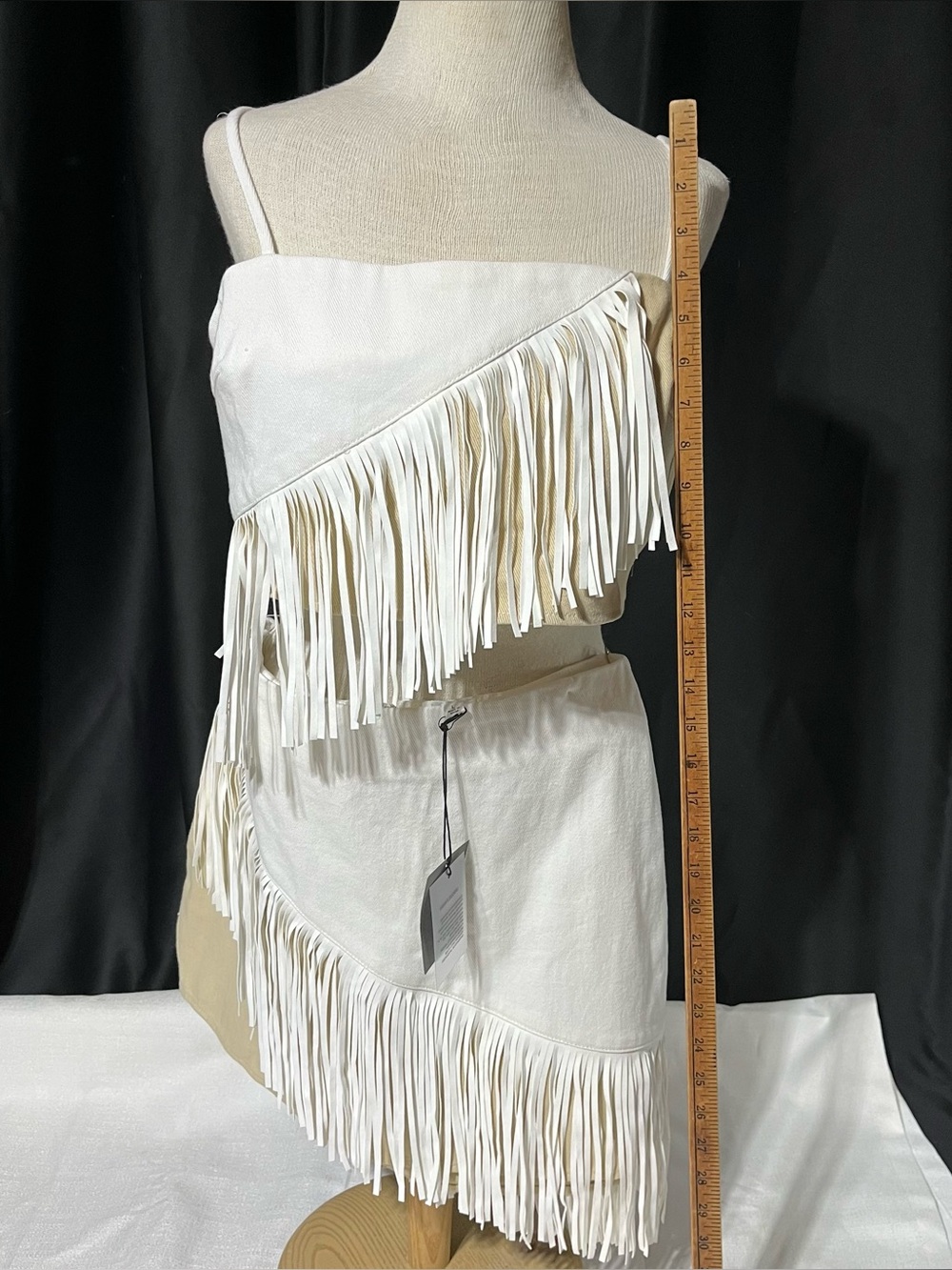 Le Lis Cream & White Fringe Two-Piece Set